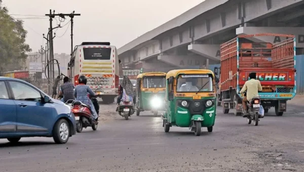 Over 9,300 Wrong-Side Drivers Booked in Just 6 Days in Ahmedabad; Fines Exceed ₹1.5 Crore