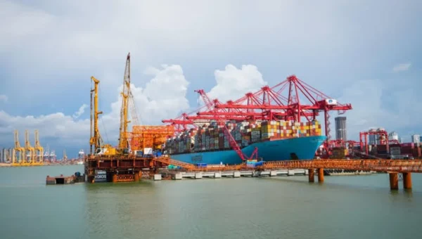 Adani Group units secure $275 million offshore loans from global banks