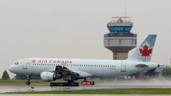 Air Canada resumes flights after mediated settlement with flight attendant union