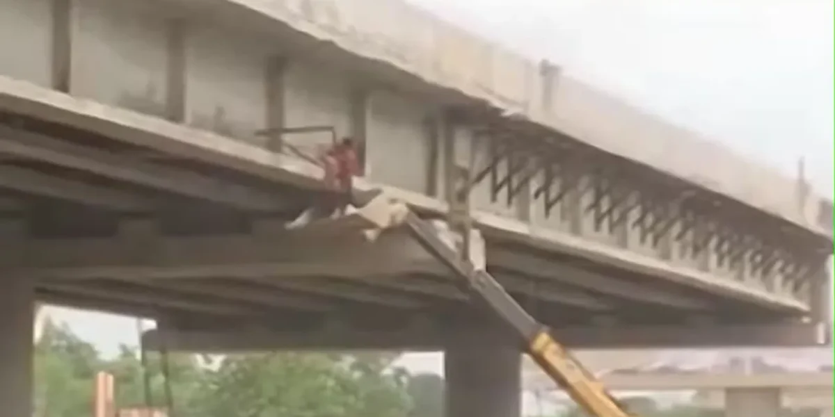 Two injured as metal component falls from under-construction bridge on SG Highway near YMCA
