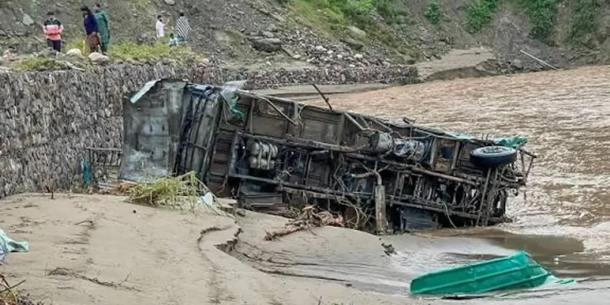 Dehradun IT Park submerged after cloudburst; Himachal flash floods sweep away buses
