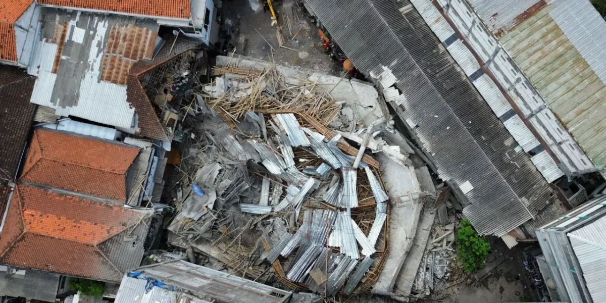 91 still trapped days after Indonesia school building collapse