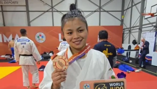 Linthoi Chanambam Wins Historic Bronze at Judo Junior World Championships