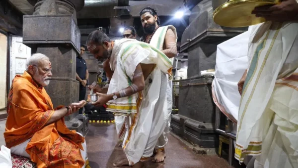 PM Modi in Andhra Pradesh offers prayers, performs pooja at Sri Bhramaramba Mallikarjuna Swamy Temple