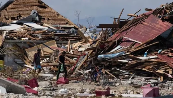 Hurricane Melissa\’s death toll climbs to 44, storm churns north