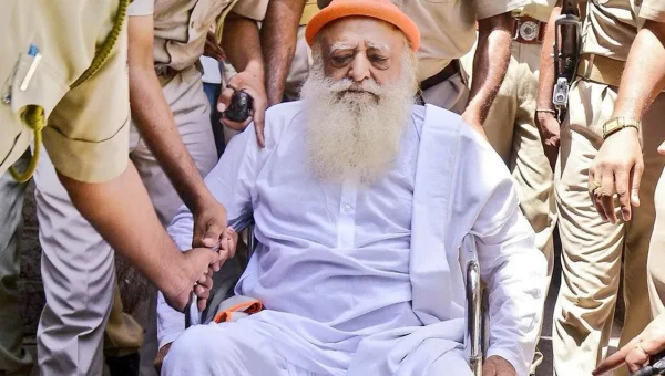 Gujarat High Court Grants 6-Month Interim Bail to Asaram Bapu on Medical Grounds in 2013 Rape Case