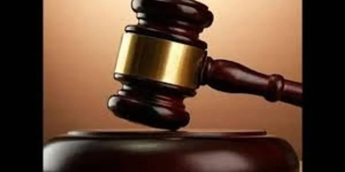 Gujarat HC Awards ₹3 Lakh for \’Loss of Matrimonial Prospects\’ to Woman Who Lost Leg in 2011 AMTS Accident