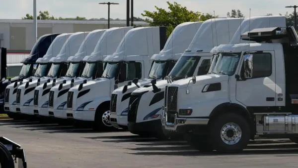 US tariffs on heavy trucks, buses come into effect