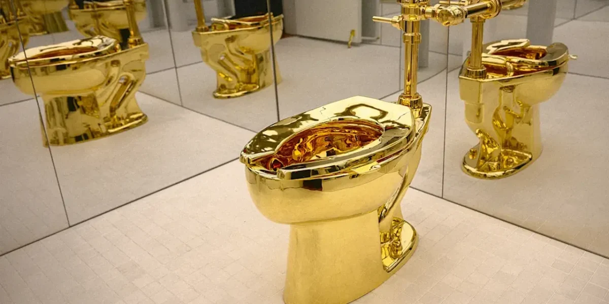 Gold toilet ‘America’ made from 18-karat solid gold and weighing 101 kg