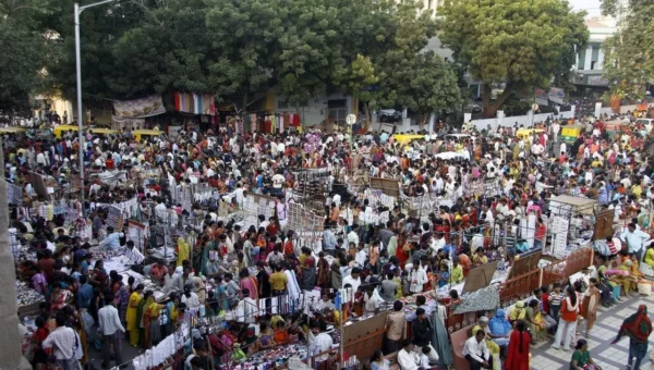 Bhadra area shut for street vendors, protests ensue despite AMC allocating alternative plots