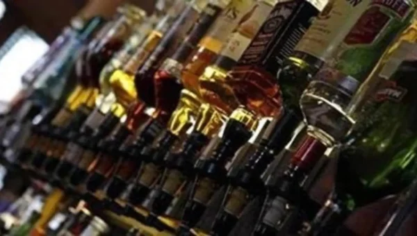Eicher truck abandoned on SP Ring Road with ₹1.5 crore liquor consignment