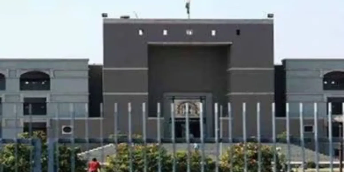 Criminal cases in Gujarat trial courts surge by 3.44 lakh in one year