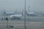 Dense Fog, Toxic Air Cripple Delhi Airport: 128 Flights Cancelled, 200+ Delayed at IGI.