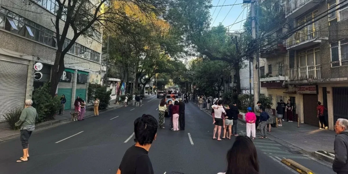 6.5-Magnitude Earthquake Shakes Mexico, Leaves Dead, Injured, and Thousands in Fear