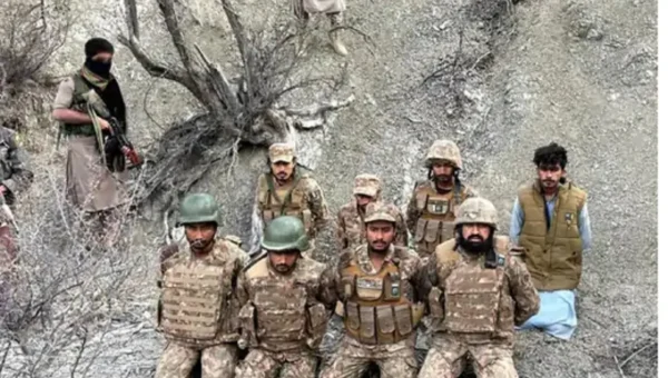 Pak Soldiers Cry in Baloch Fighters’ Custody, Plead for Help