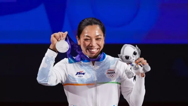 Mirabai Chanu Wins Maiden Asian Games Medal, Takes Silver in 49kg Weightlifting