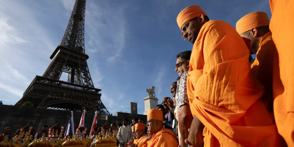 Eiffel Tower Shut After Women Staff Allegedly Sidelined During BAPS Visit; Paris Orders Probe