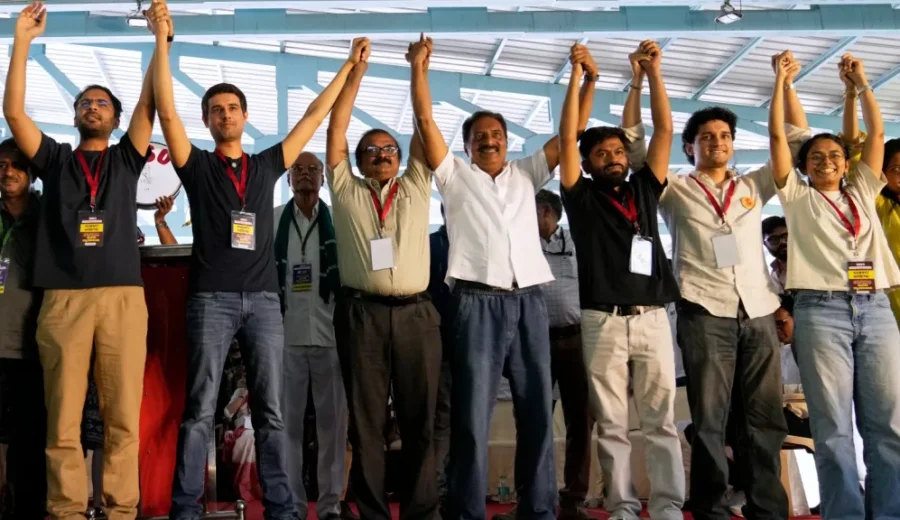 Dhruv Rathee, Prakash Raj Join Bengaluru Protest Against SIR, Demand CEC Gyanesh Kumar’s Resignation