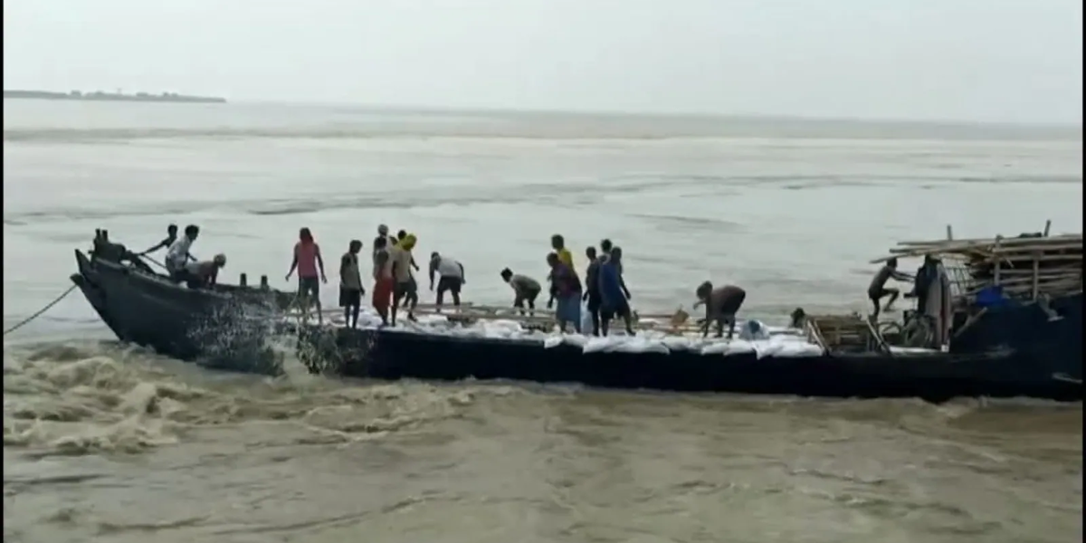 Bihar Boat Tragedy: Several Children Among Dead as Boat Capsizes in Ganga River